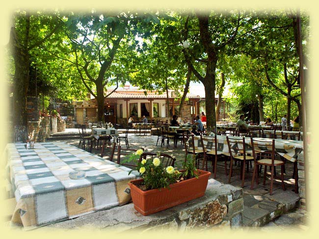 Ταβέρνα Καστανιές στο Παγγαίο